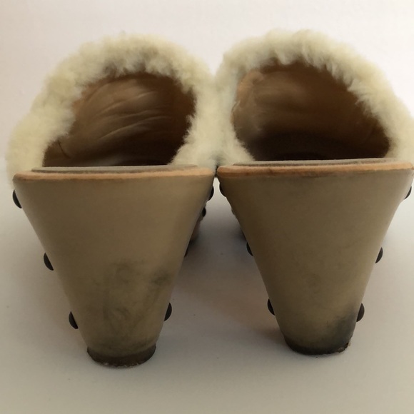 Coach - Picture 3 of 8